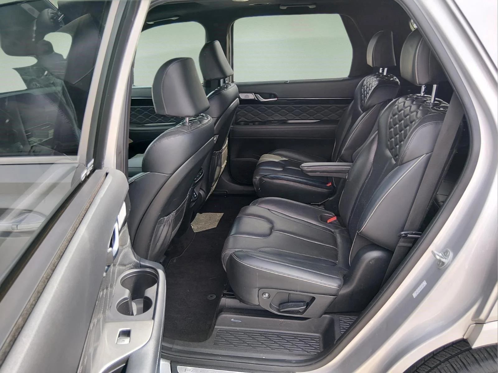 Used 2021 Typhoon Silver Hyundai Calligraphy image 19