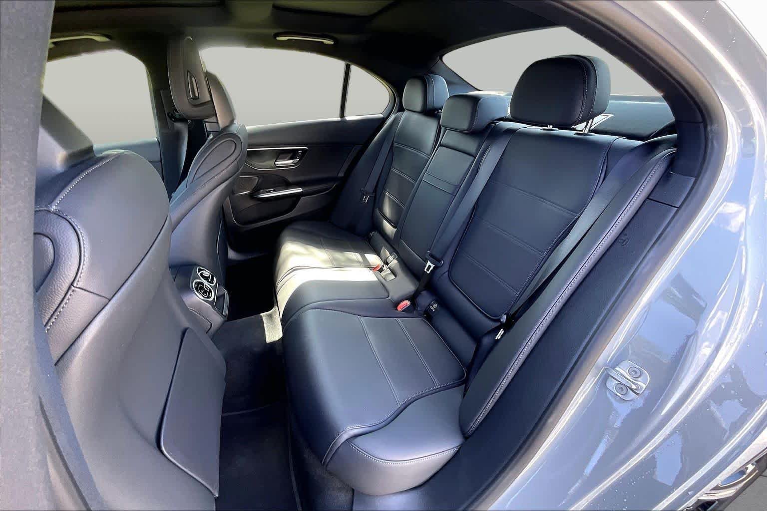 Used 2026 MANUFAKTUR Alpine Grey Mercedes-Benz C 300 image 19