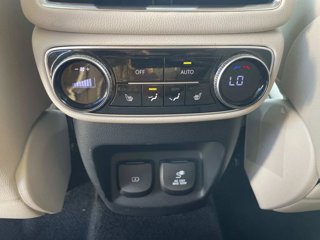 Used 2021 Gray Genesis 2.5T image 16