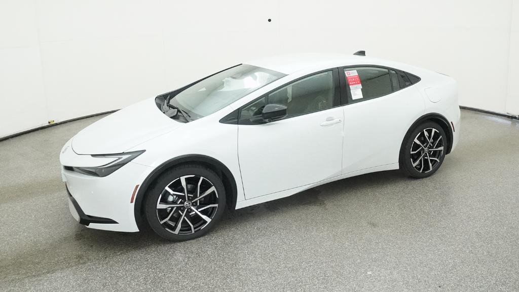New 2026 Wind Chill Pearl Toyota XSE image 22