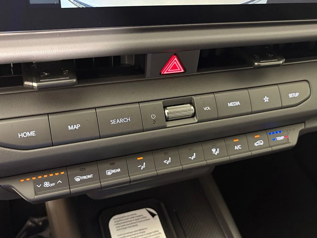 New 2027 Terrain Brown / Black Roof Kia X-Line S image 26