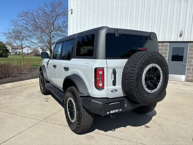 New 2026 Avalanche Ford Outer Banks® image 8