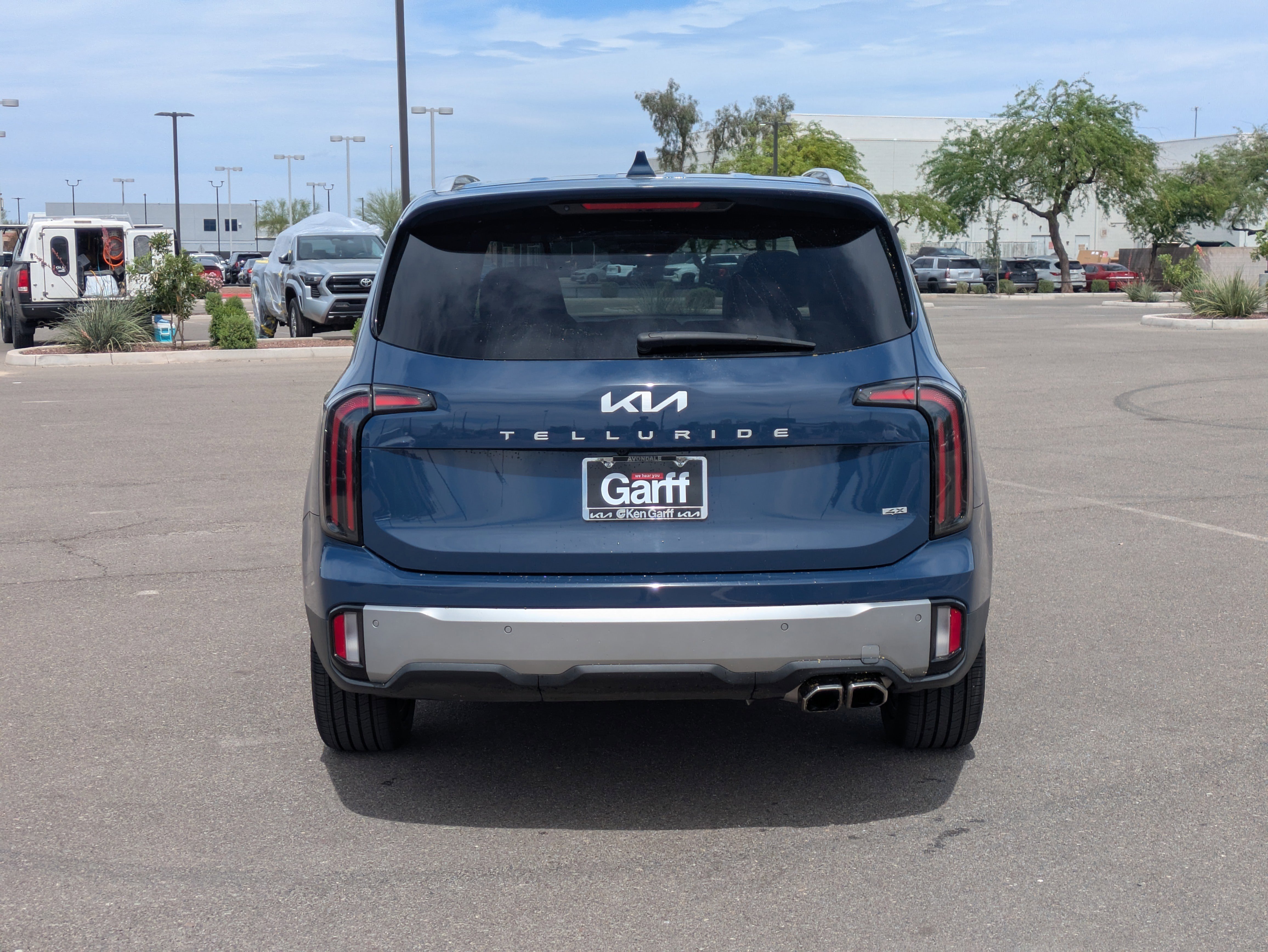 Used 2023 Midnight Lake Blue Kia SX Prestige image 4