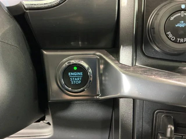 Used 2023 Gray Ford Lariat image 27