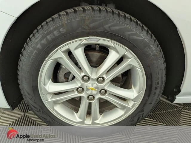 Used 2018 White Chevrolet LT image 42