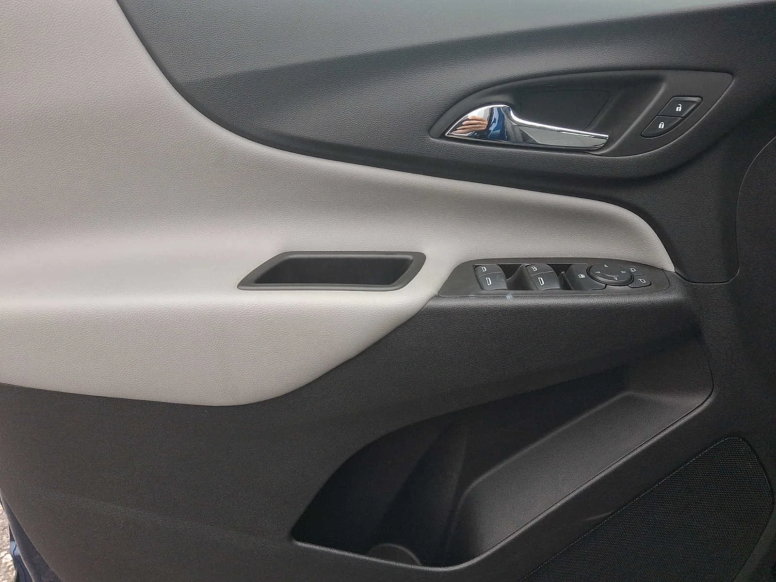 Used 2022 Blue Glow Metallic Chevrolet LS image 12