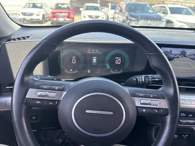 Certified Used 2025 White Hyundai SEL image 27