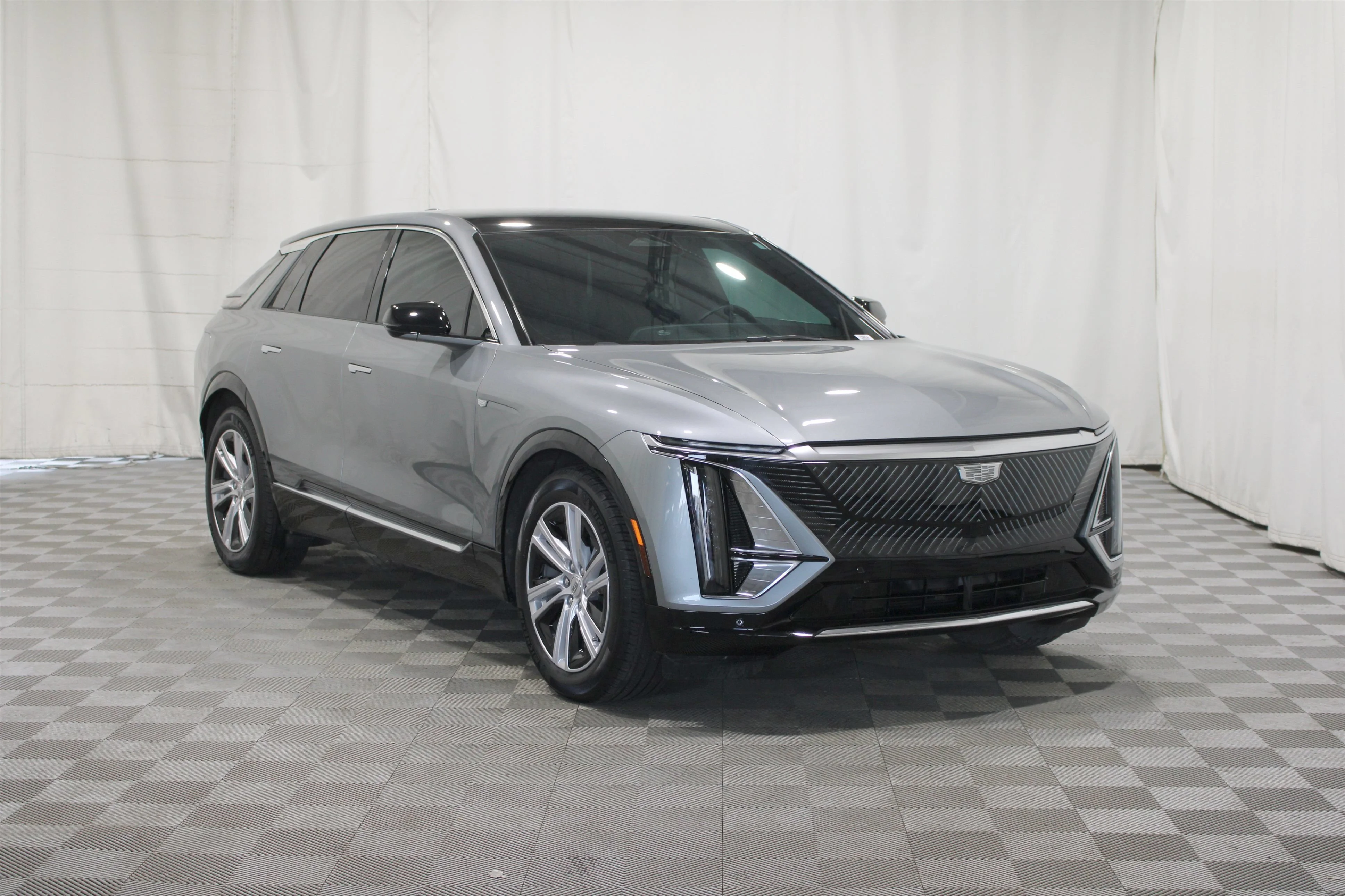 2024 Cadillac LYRIQ Tech - Photo 41