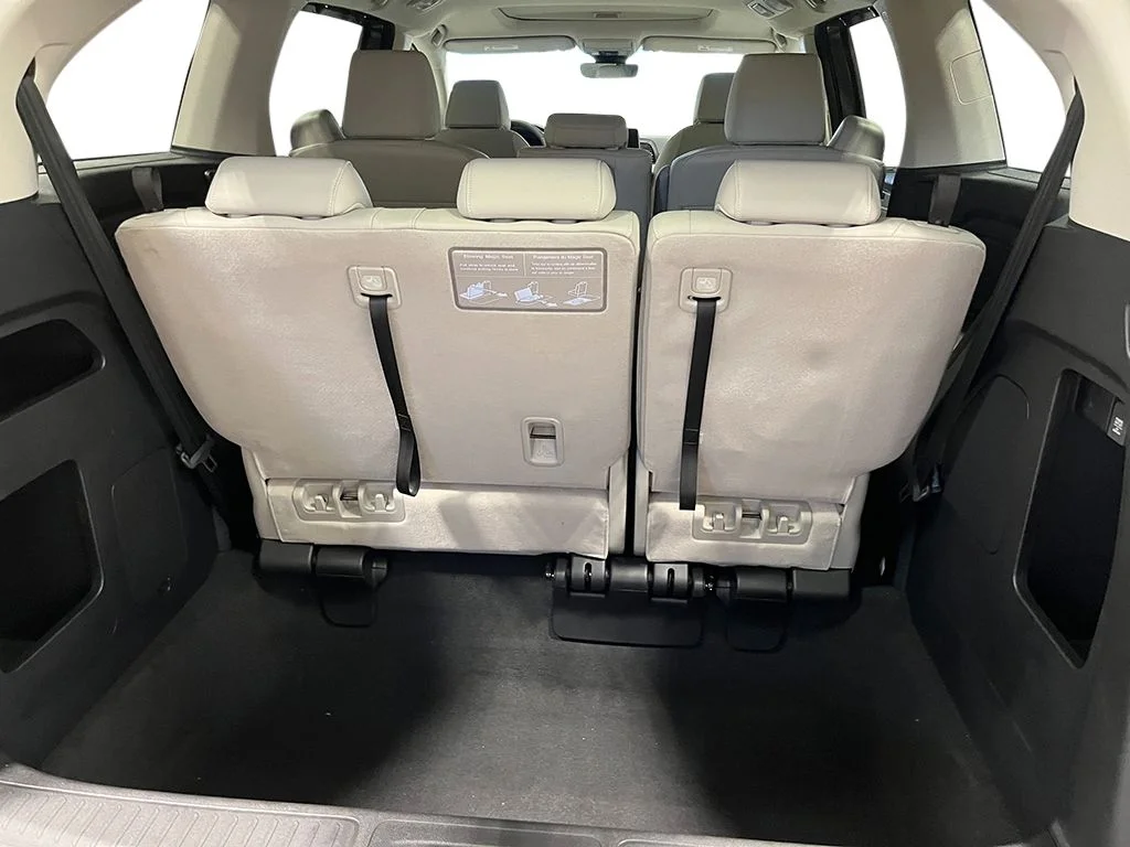 New 2026 Solar Silver Metallic Honda EX image 26