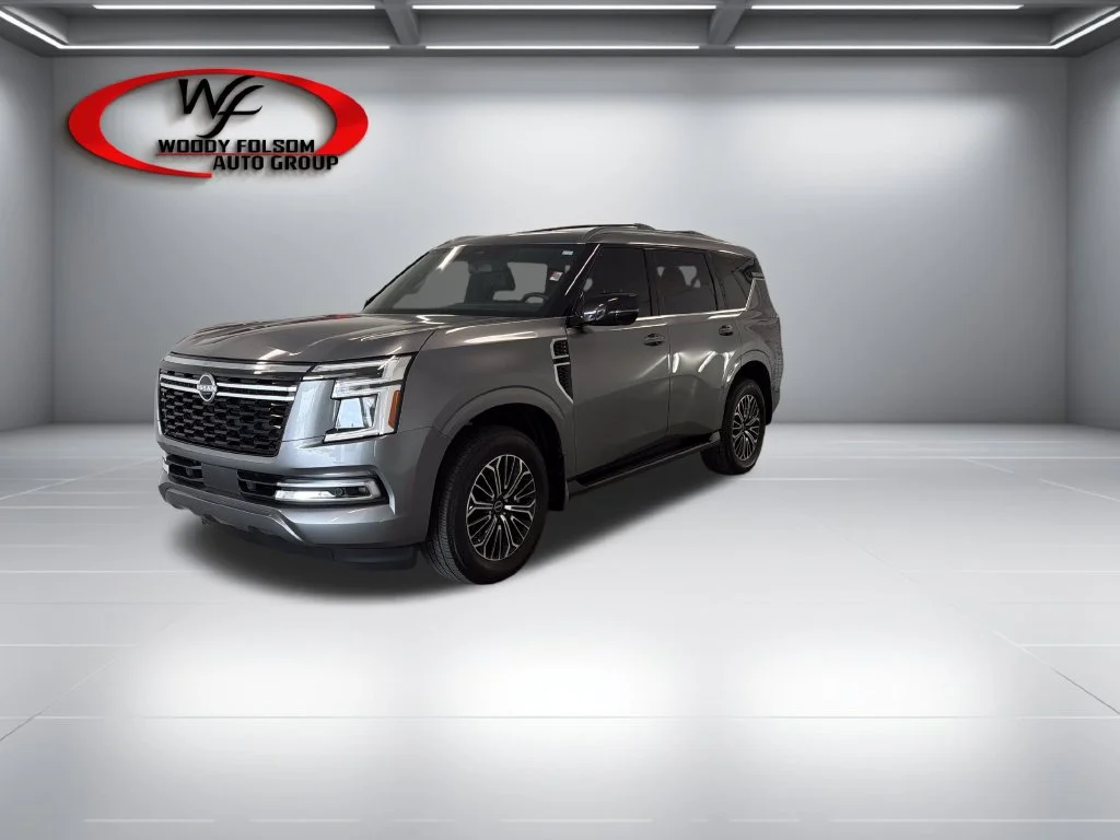 Used 2026 Gray Nissan SL image 3