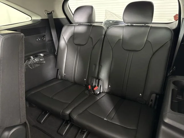 New 2026 Ivory Silver Kia S image 23