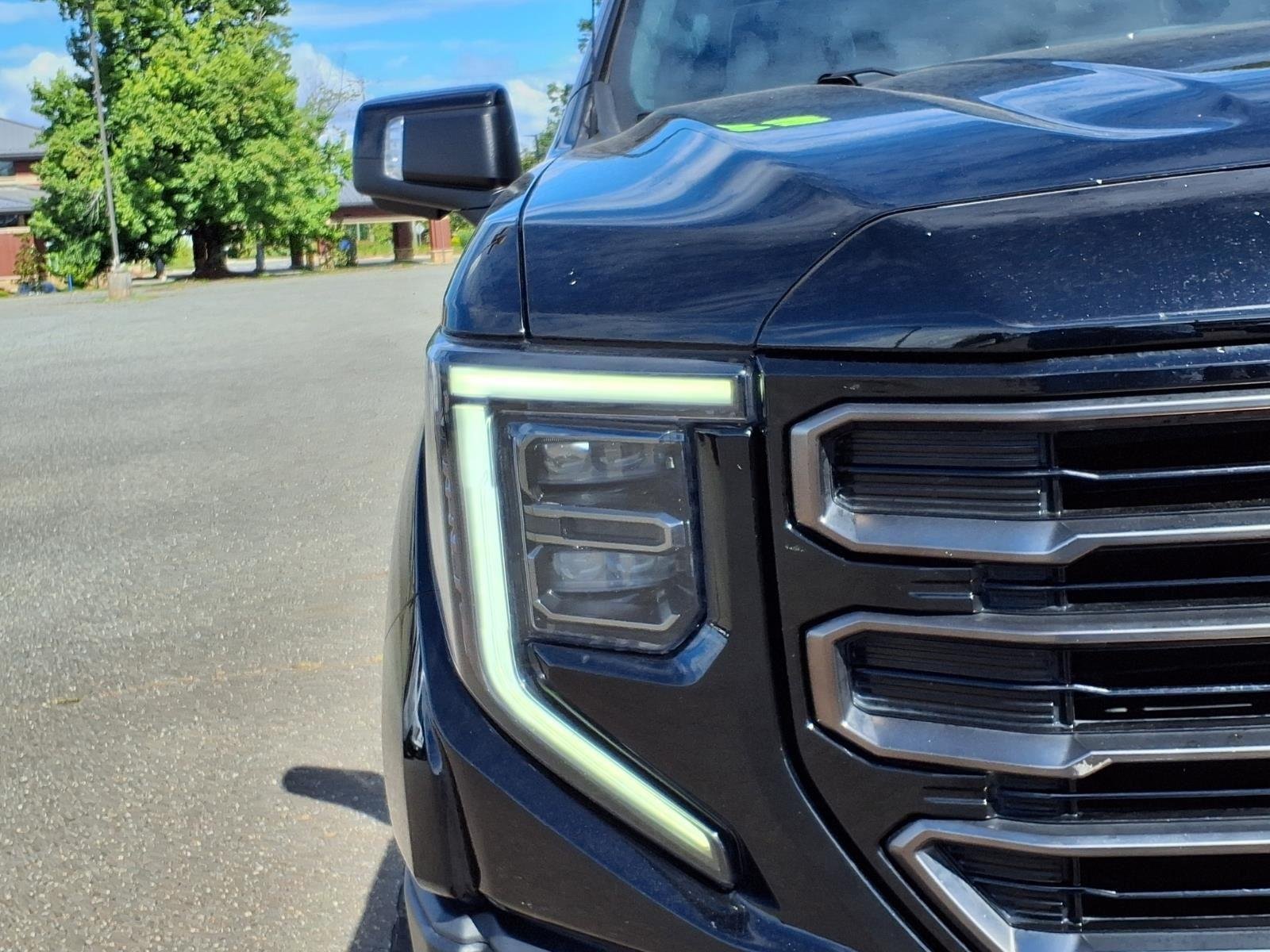 Used 2023 Onyx Black GMC AT4X image 15