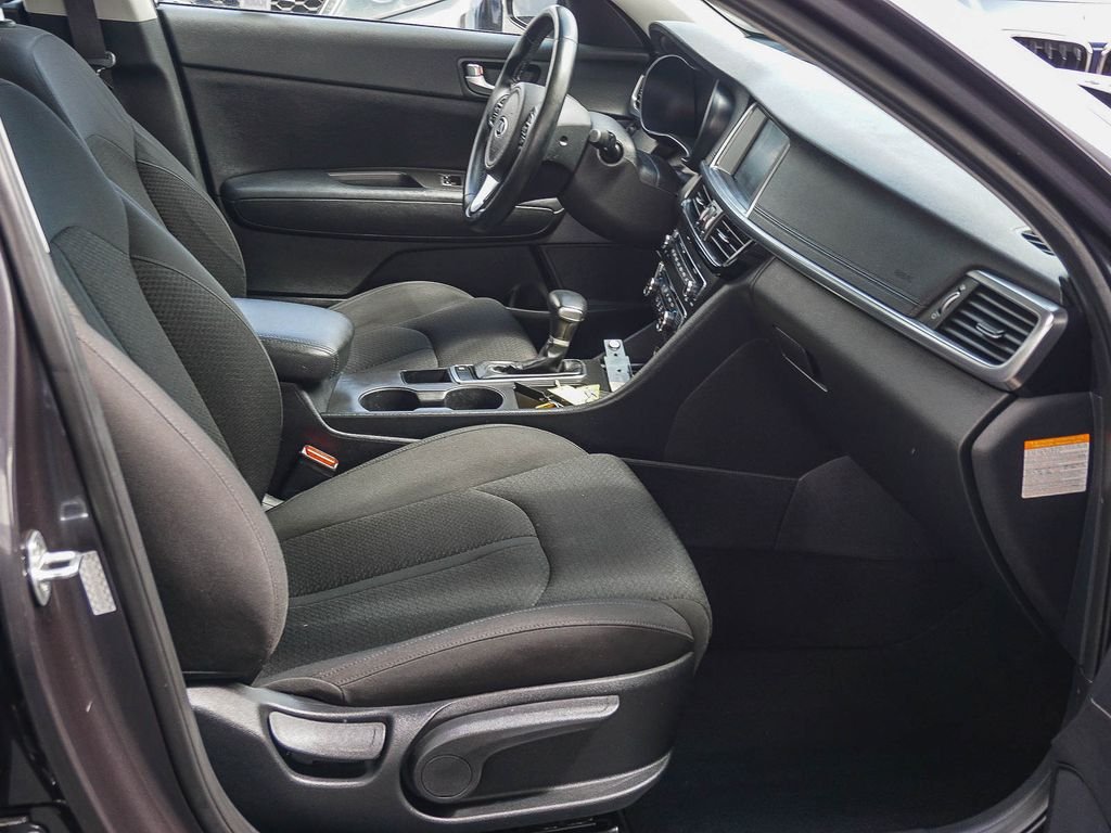 Used 2017 Gray Kia Base image 13