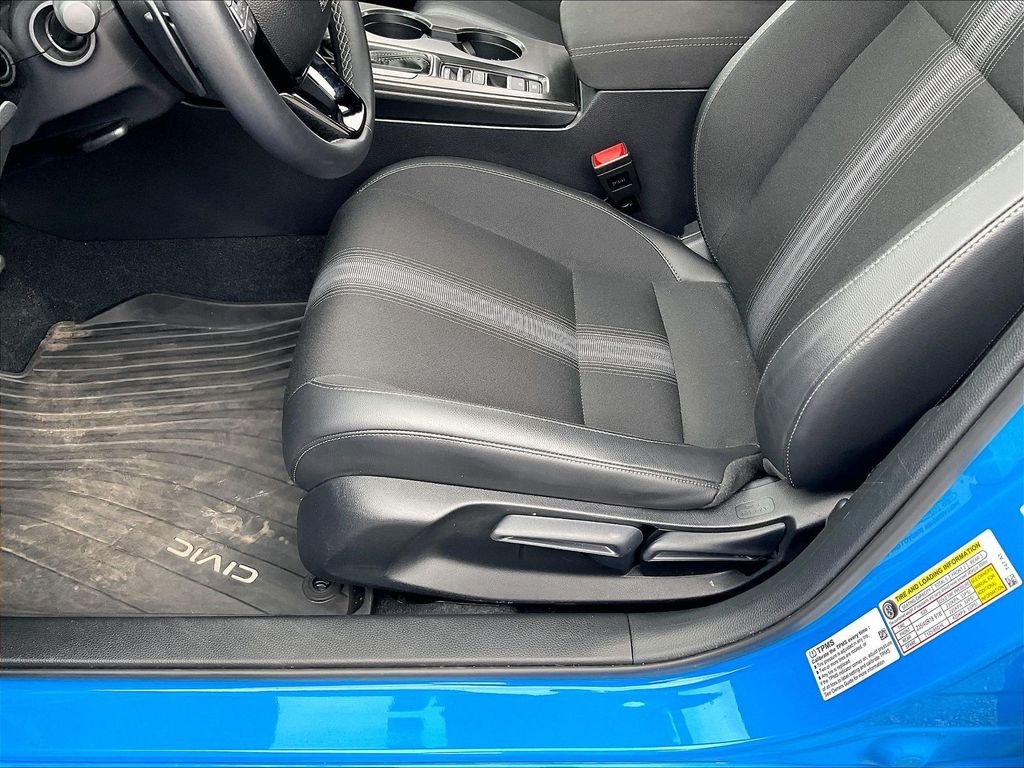 Used 2025 Boost Blue Pearl Honda Sport image 33