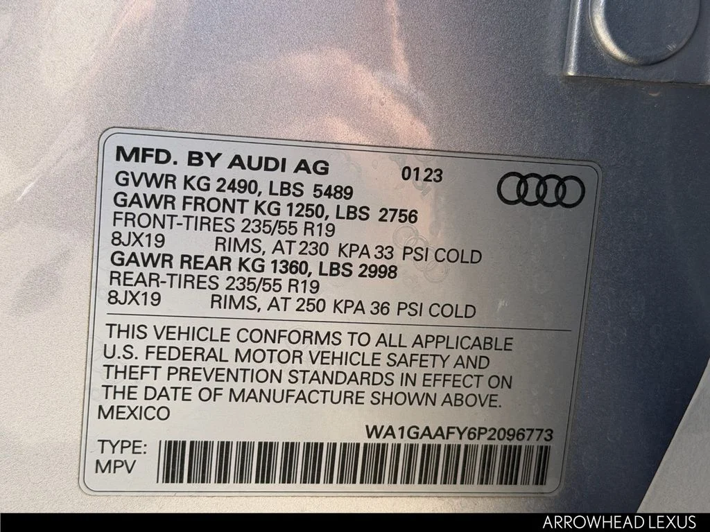 Used 2023 Silver Audi 45 S line Premium image 32