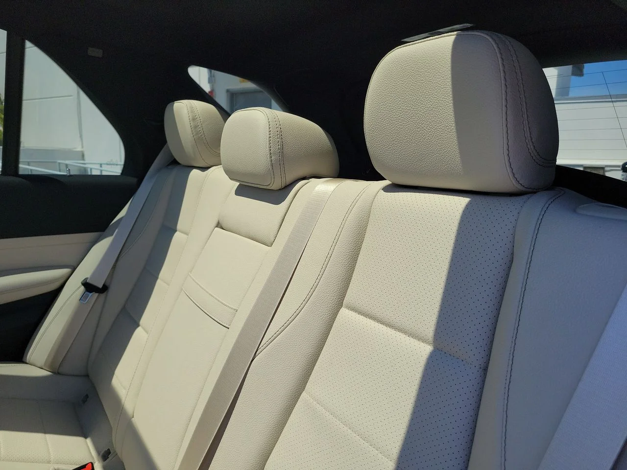 New 2026 Twilight Blue Metallic Mercedes-Benz GLE 450 image 11