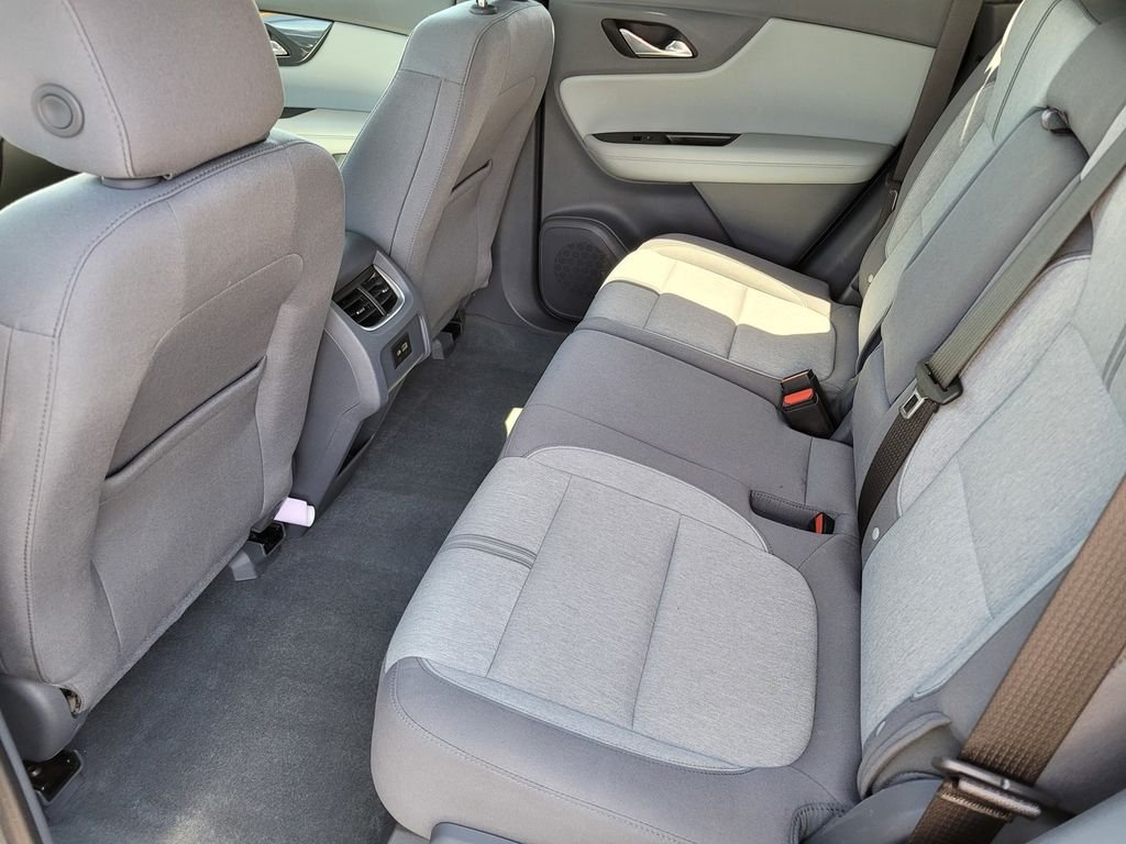Used 2021 Silver Chevrolet LT image 12