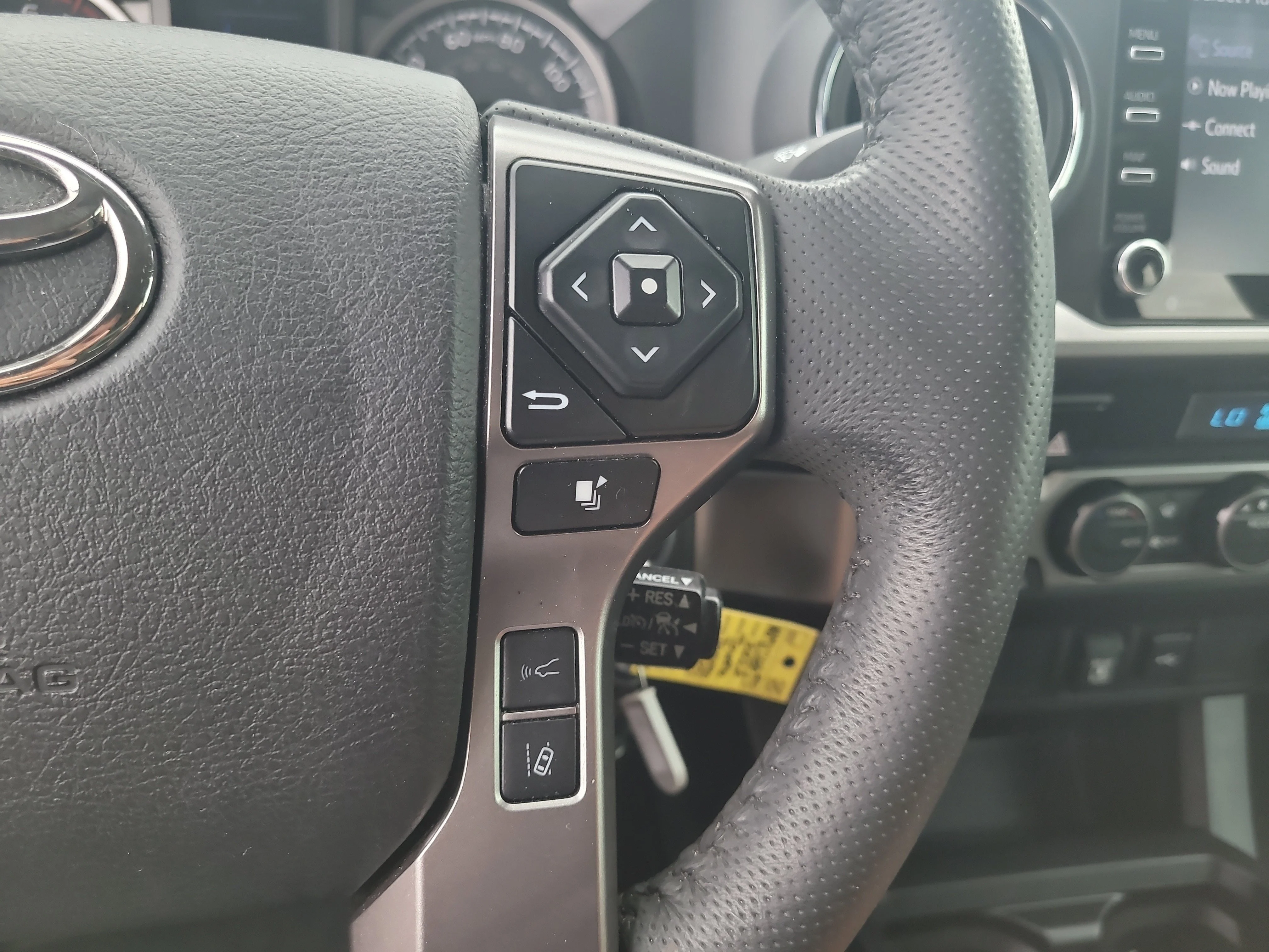 Certified Used 2022 Magnetic Gray Metallic Toyota SR5 image 28