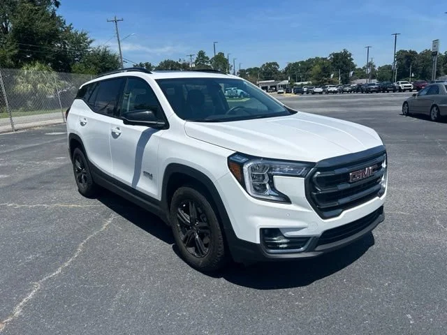 Used 2024 Summit White GMC AT4 image 6