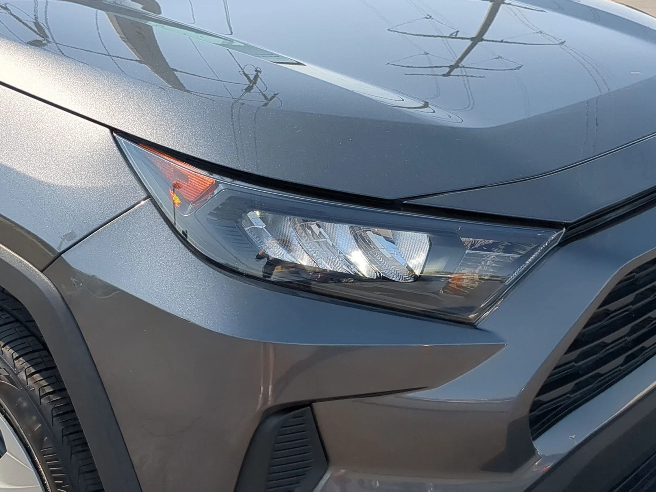 Used 2021 Midnight Black Metallic Toyota LE image 11