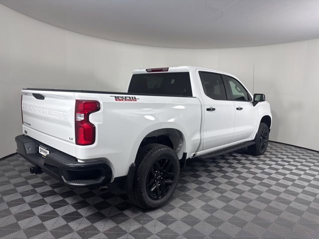 New 2026 Summit White Chevrolet LT Trail Boss image 2