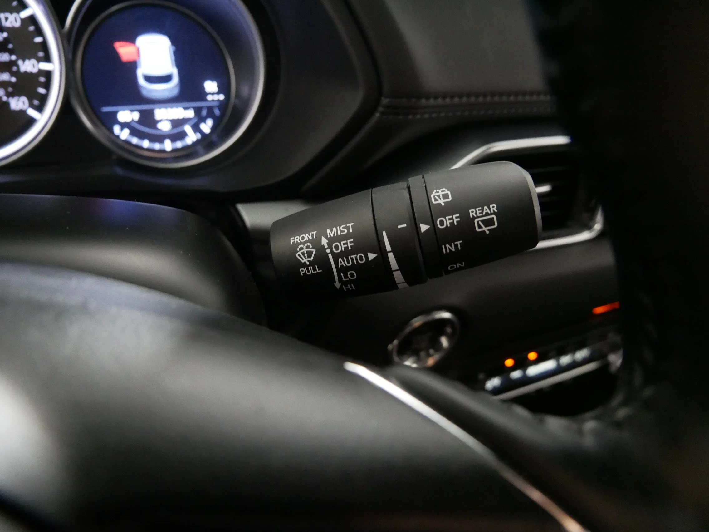 Used 2025 Jet Black Mica Mazda 2.5 S Preferred Package image 32
