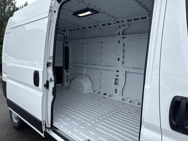 New 2026 White RAM High Roof image 15