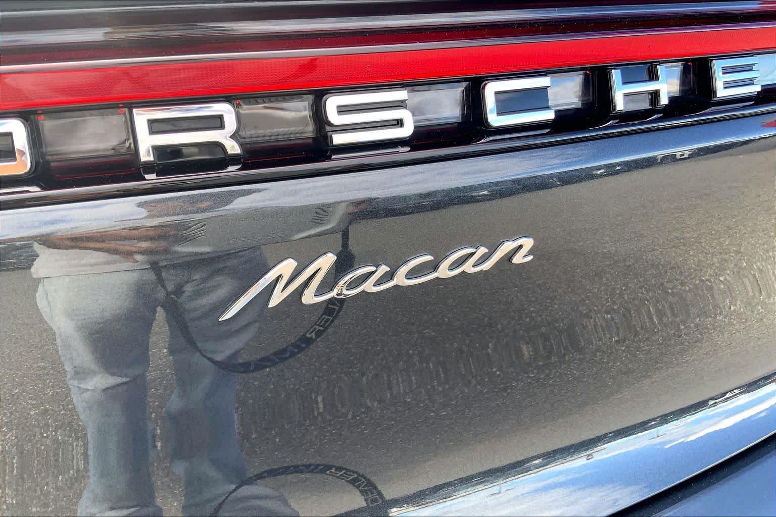 Used 2026 Volcano Grey Metallic Porsche  image 32