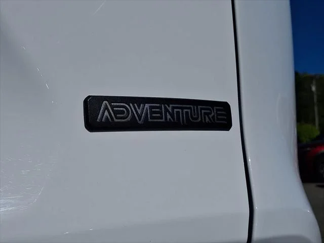 Certified Used 2024 ICE CAP Toyota  image 33