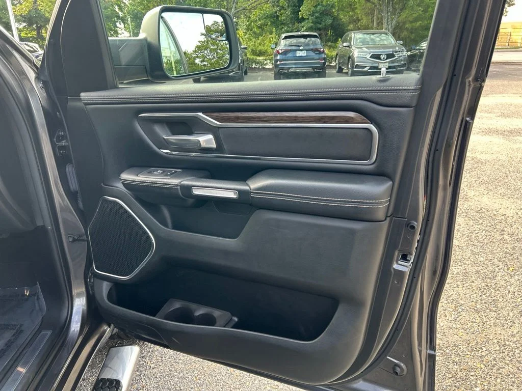 Used 2019 Crystal Metallic Ram Laramie image 26