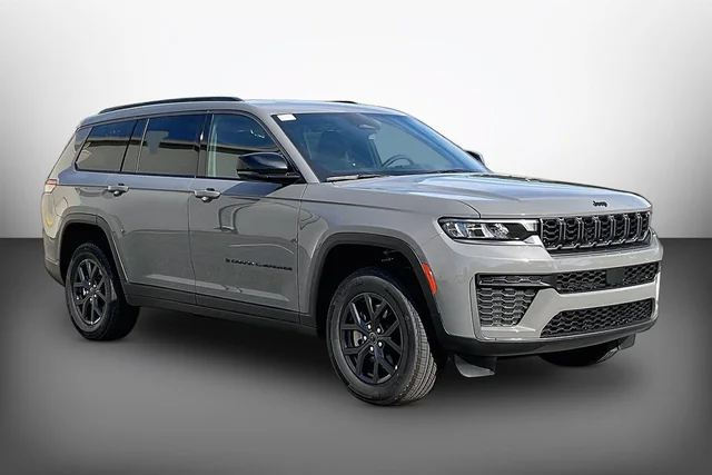 2027 Jeep Grand Cherokee L Laredo Altitude