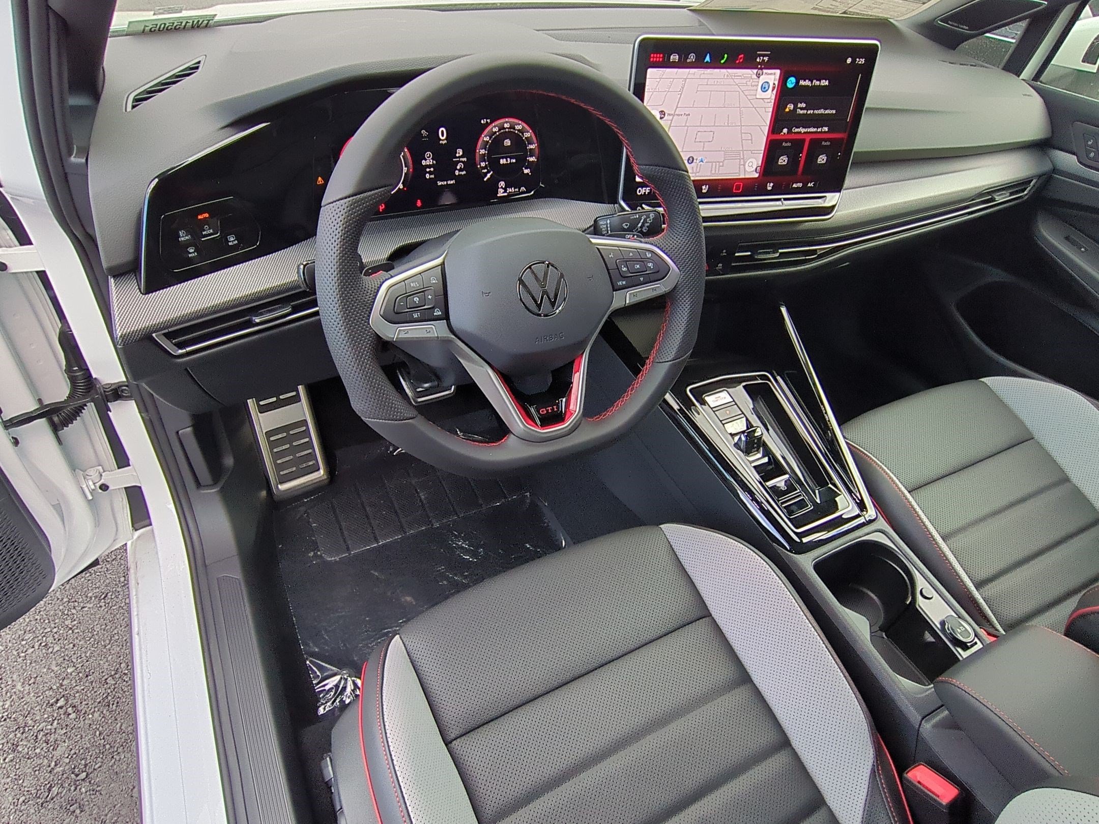 New 2026 Opal White Pearl Volkswagen SE image 9