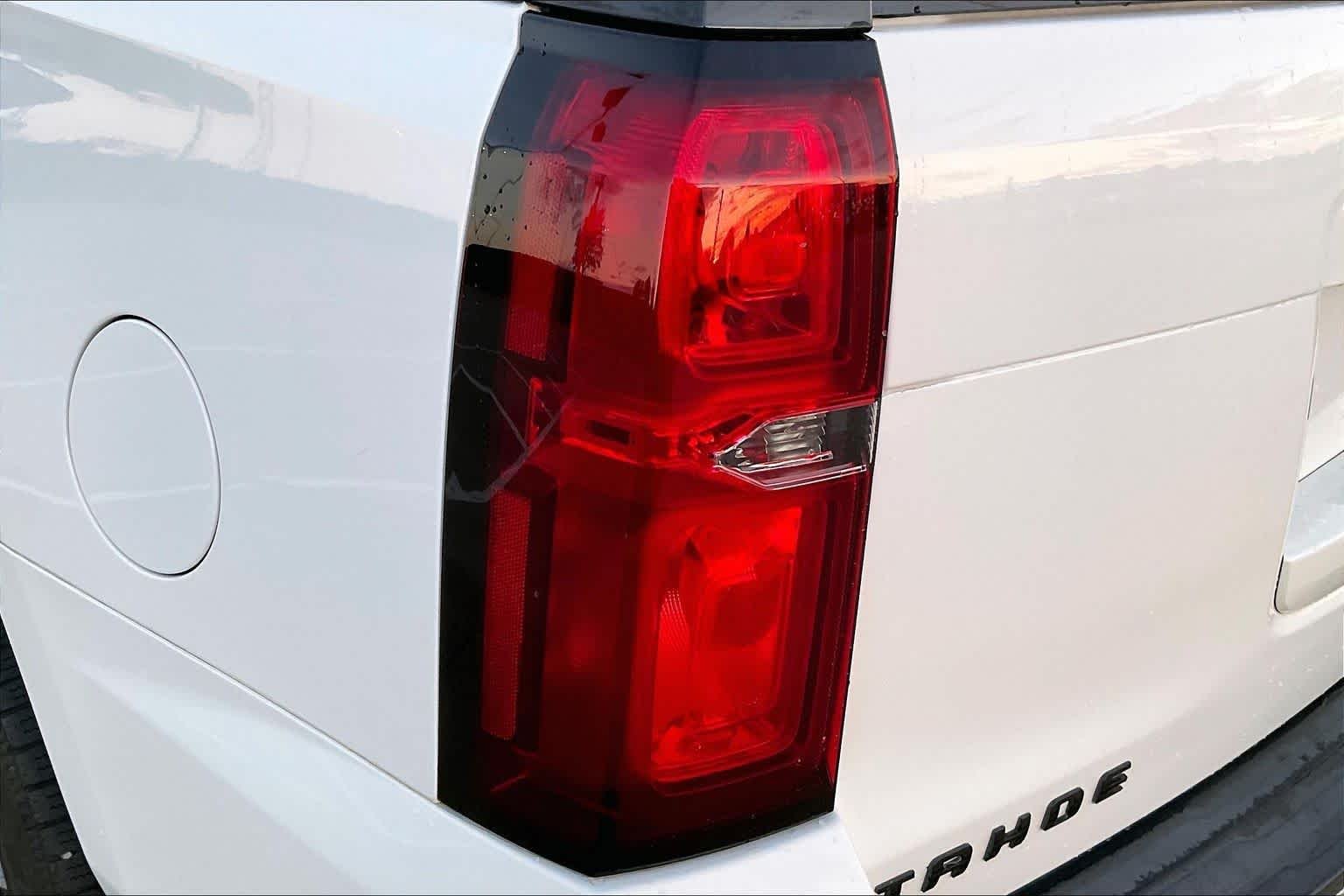 Used 2019 Summit White Chevrolet Premier image 28