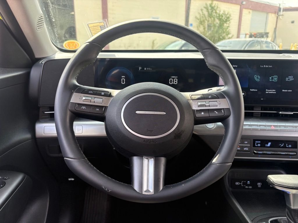 2024 Hyundai Kona SEL - Photo 17