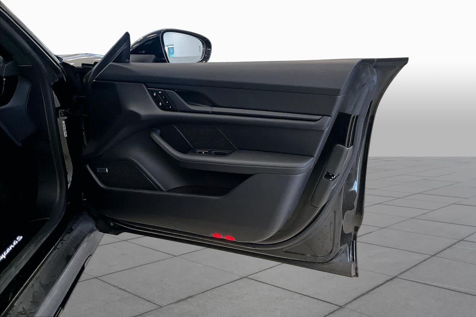 Used 2025 Black Porsche 4S image 20