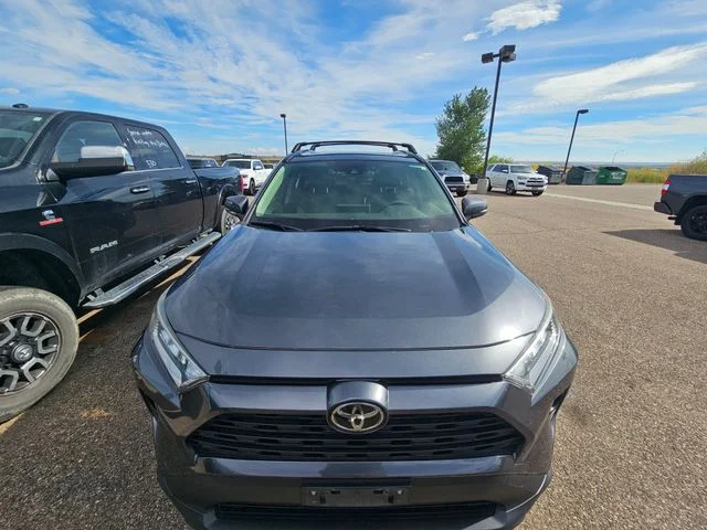 Used 2019 Magnetic Gray Metallic Toyota XLE Premium image 3