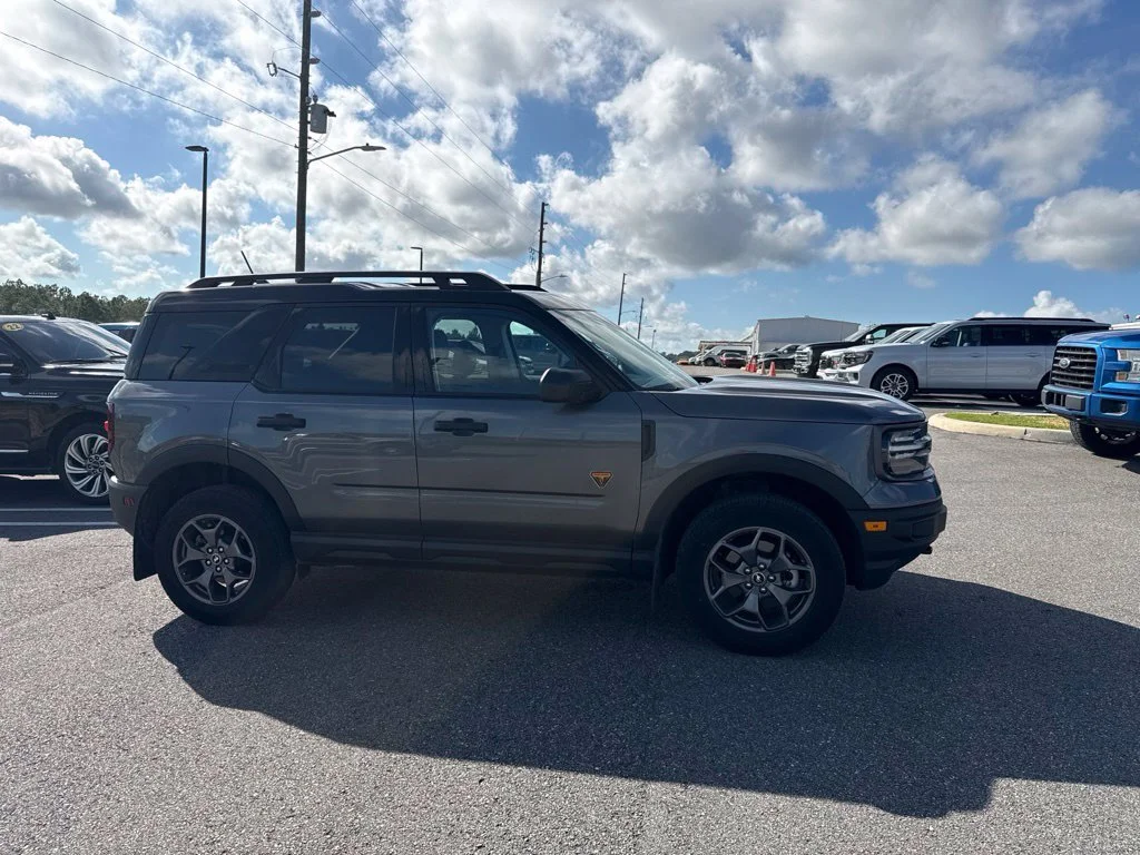 Used 2024 Gray Metallic Ford Badlands image 1