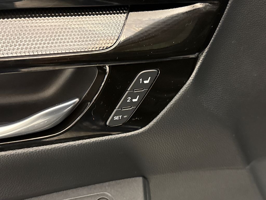 2025 Honda CR-V EX-L - Photo 22