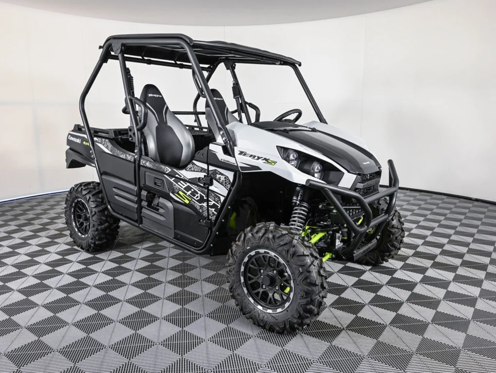 New 2024  Kawasaki S LE image 1