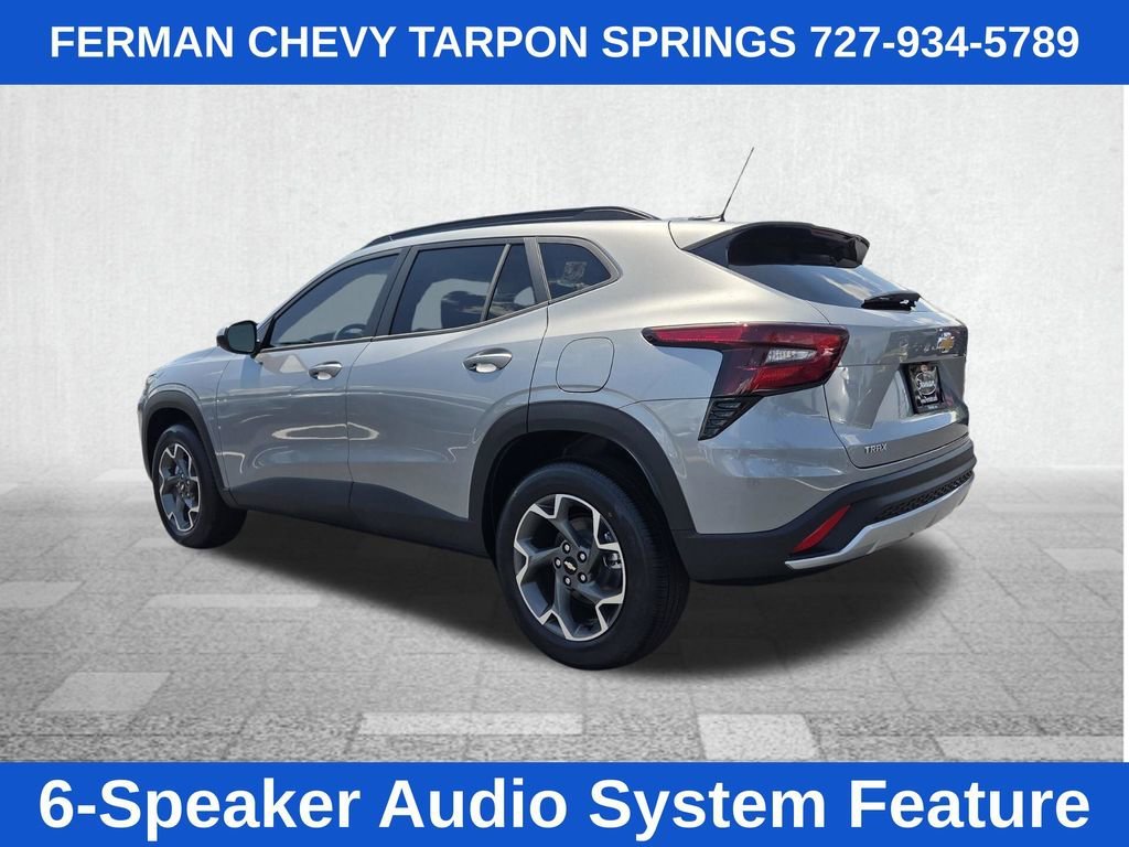 2026 Chevrolet Trax LT - Photo 8