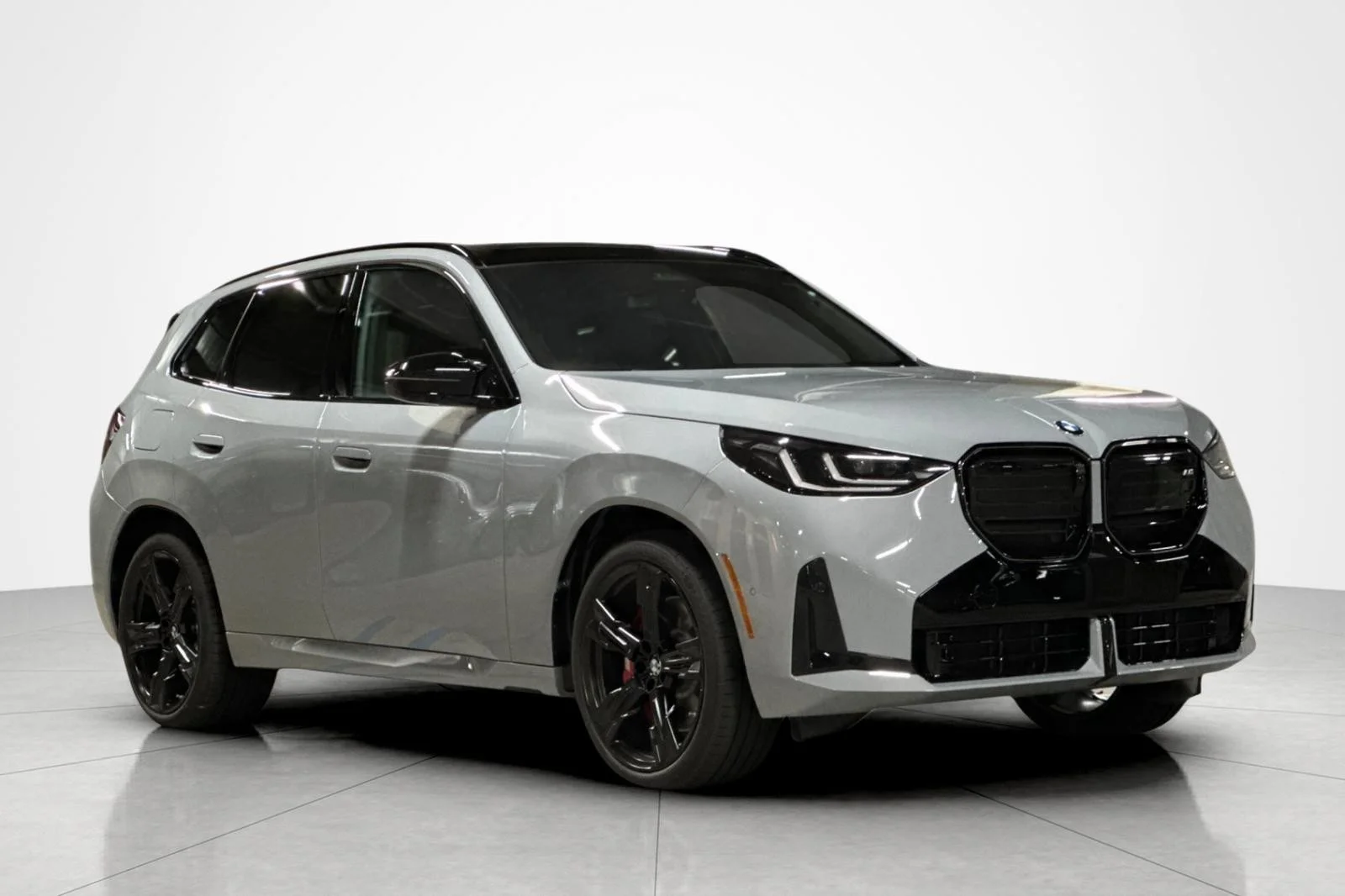 New 2026 Brooklyn Grey Metallic BMW M50 xDrive image 7