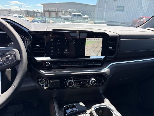 New 2026 Glacier White Tricoat GMC SLT image 20