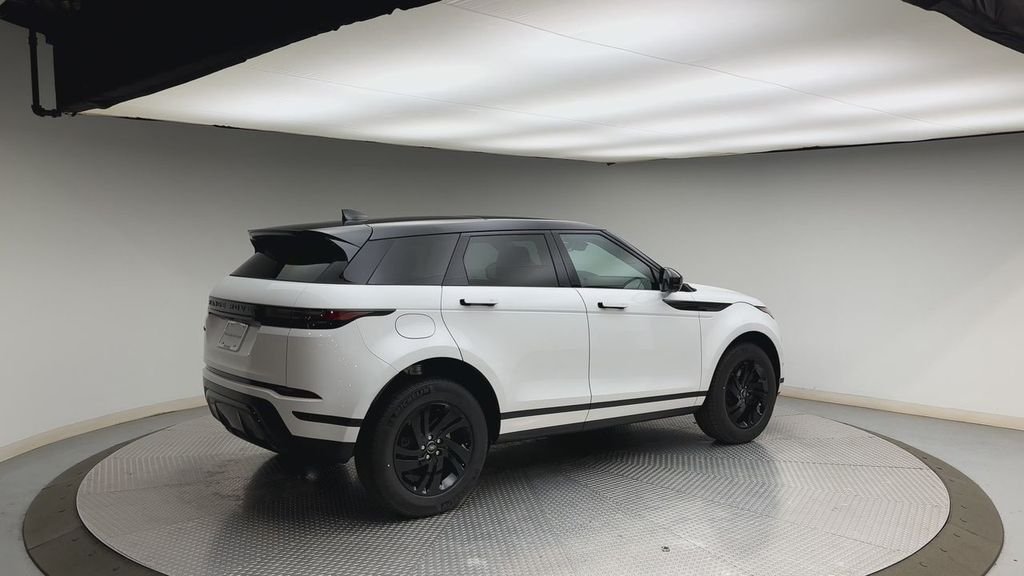 New 2026 Fuji White Land Rover S image 2