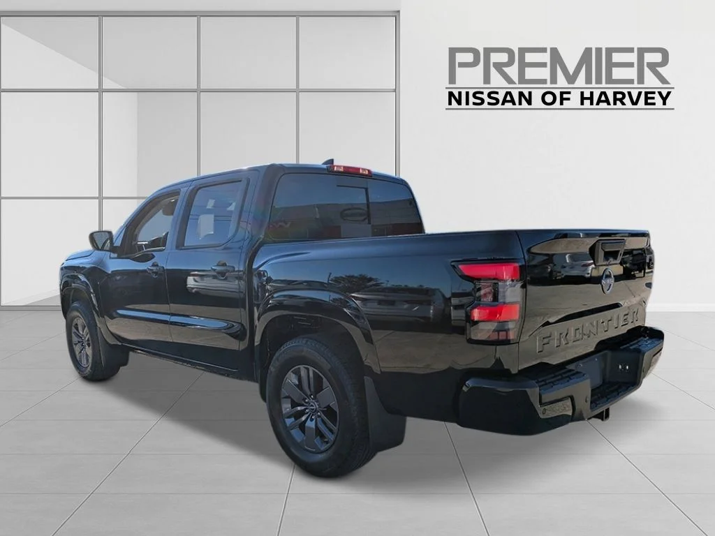 New 2026 Super Black Nissan Crew Cab SV image 3