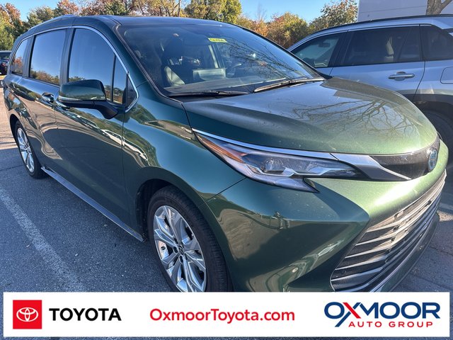 2022 Toyota Sienna Platinum