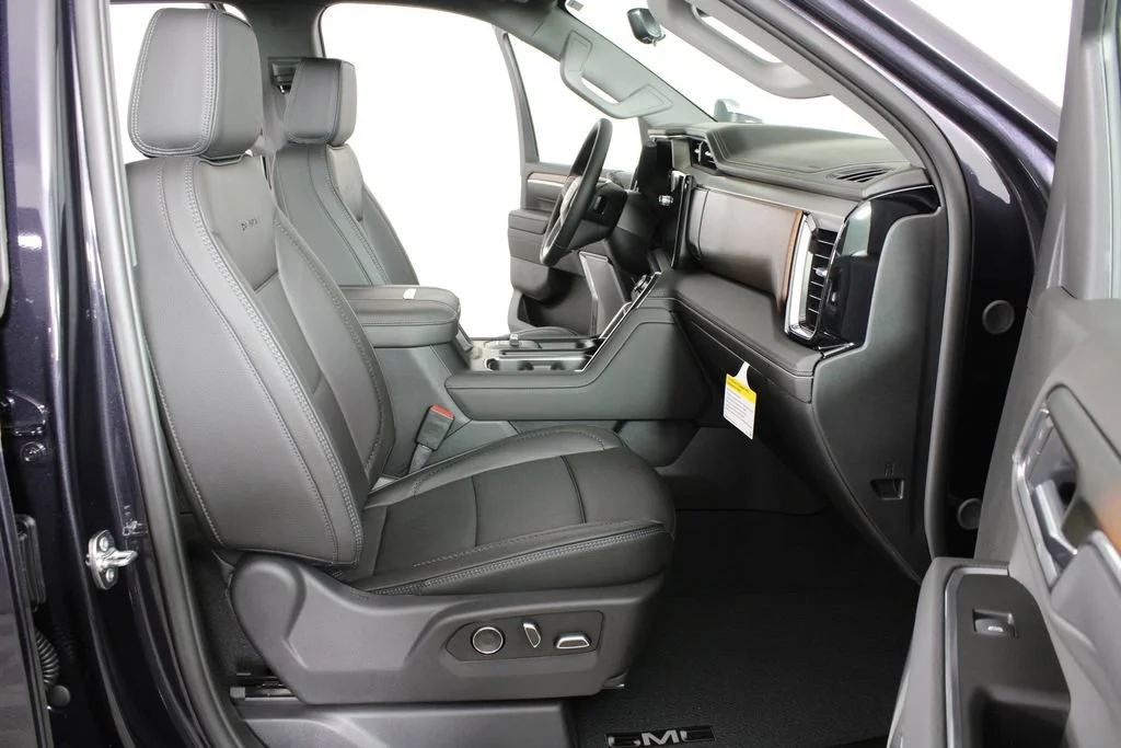 New 2026 Titanium Rush Metallic GMC Denali image 17