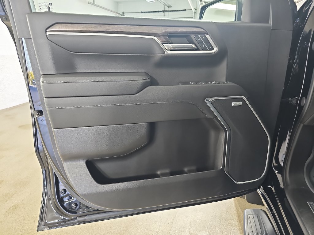 Certified Used 2022 BLACK Chevrolet LTZ image 32