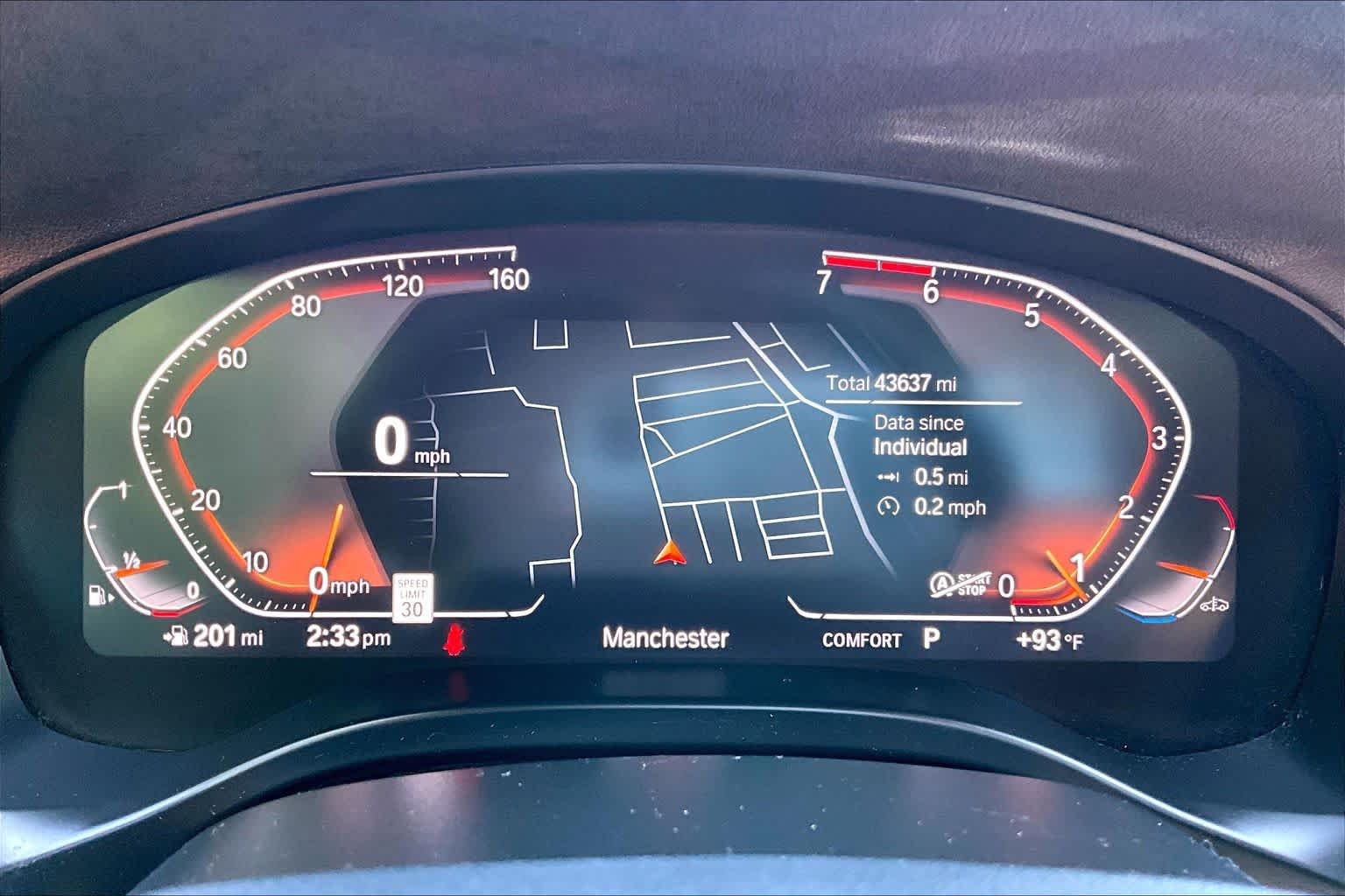 Used 2022 Aventurin Red Metallic BMW xDrive30i image 25