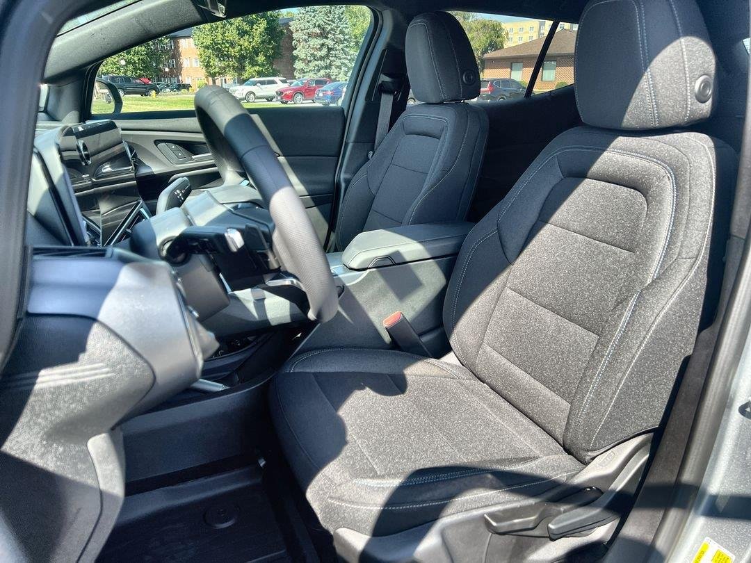 2026 Chevrolet Equinox EV 1LT - Photo 13