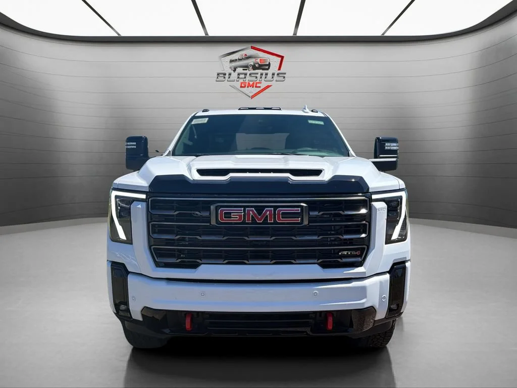 2026 GMC Sierra 2500HD AT4 - Photo 8